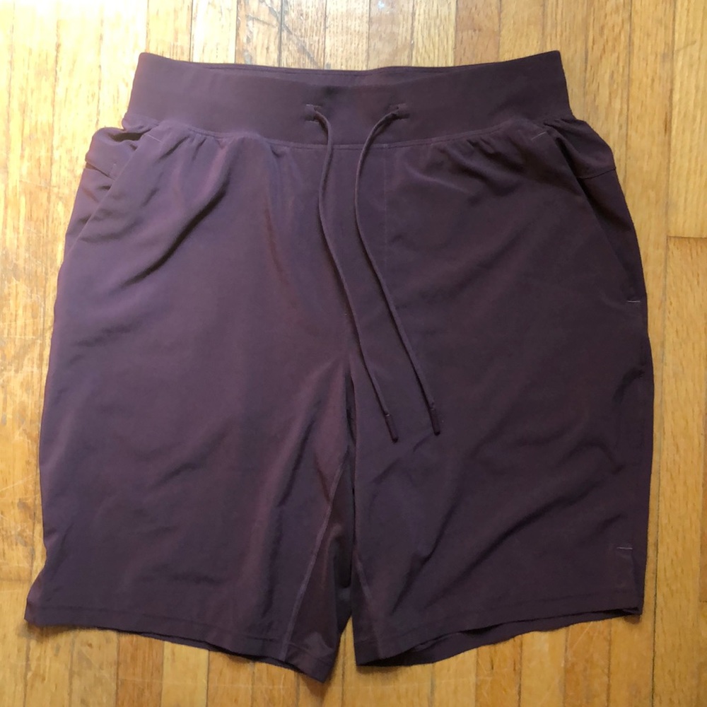 Lululemon 7” Short